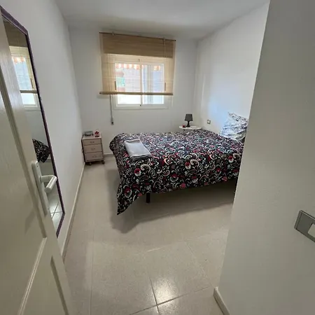 Apartamento A Pie De Playa Con Vistas Al Mar Y Piscina *